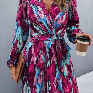Vibrant Lantern Sleeve Wrap Dress - M/6